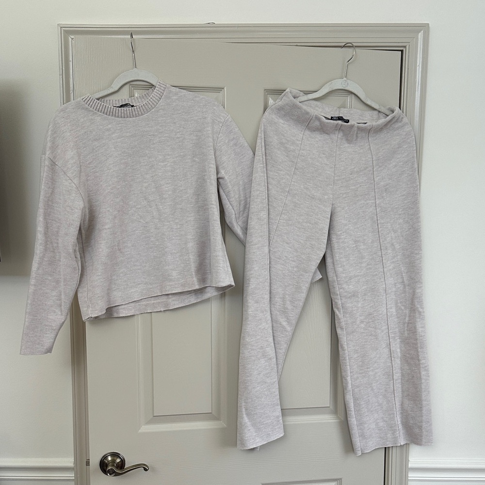 Zara Light Tan Knit Sweater and Pants Set